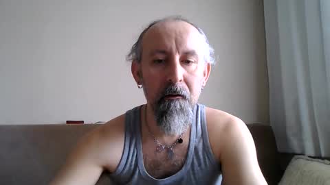 Buck Wessle online show from April 21, 2026, 9:26 am