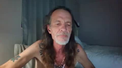 buckwheat1210203831 online show from October 13, 2025, 3:17 am