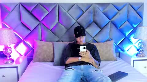 Buda y Cataleya online show from February 2, 2026, 2:05 pm