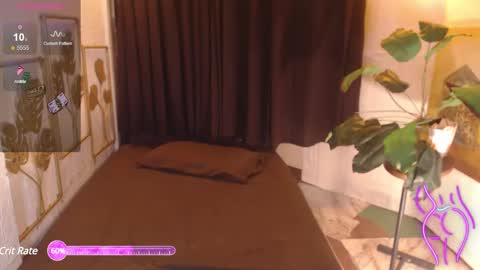 Lucienne online show from February 25, 2025, 11:44 pm