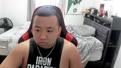 buffsexyman24 online show from February 21, 2025, 7:21 pm