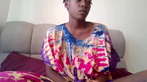 buffybaby_2 online show from February 12, 2026, 12:44 pm