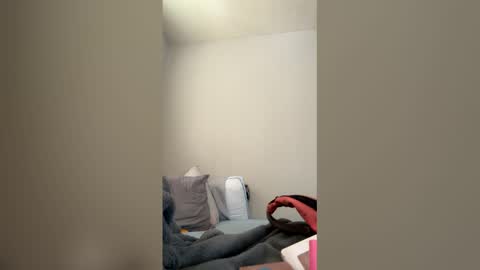 buggggy5 online show from March 31, 2026, 6:08 pm