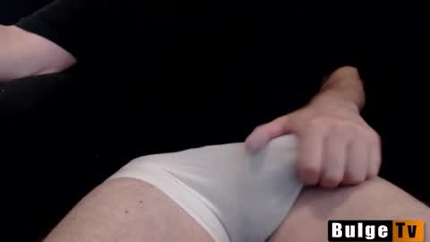 Snapshot of bulge_tv chatting on October 21, 2025, 3:29 am z...... online show from October 21, 2025, 3:29 am