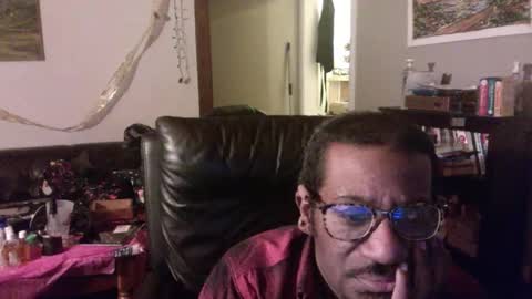 Snapshot of bungalowentertainment chatting on December 20, 2025, 12:12 pm Bungalow Entertainment online show from December 20, 2025, 12:12 pm