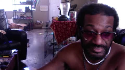 Snapshot of bungalowentertainment chatting on January 9, 2026, 7:15 pm Bungalow Entertainment online show from January 9, 2026, 7:15 pm