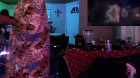 Snapshot of bungalowentertainment chatting on January 10, 2026, 12:07 pm Bungalow Entertainment online show from January 10, 2026, 12:07 pm