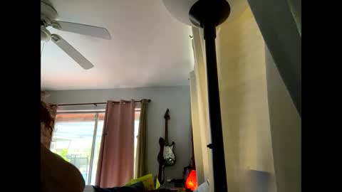 Snapshot of bunnibaby333 chatting on September 14, 2025, 11:04 pm bunnibaby333 online show from September 14, 2025, 11:04 pm