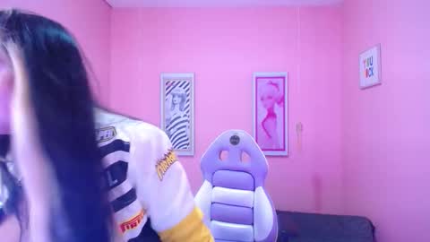 ... .          . ... online show from January 15, 2026, 3:16 pm