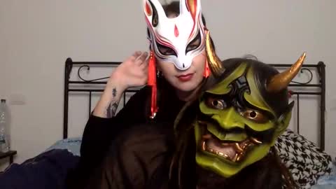 bunnyandthebeast online show from October 24, 2025, 8:38 pm