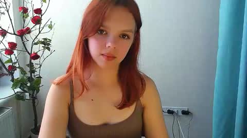 Snapshot of bunnybloom_ chatting on September 22, 2025, 8:27 am Ariel online show from September 22, 2025, 8:27 am