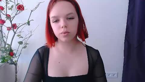 Snapshot of bunnybloom_ chatting on May 7, 2026, 2:11 pm Ariel online show from May 7, 2026, 2:11 pm