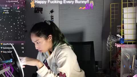 Snapshot of bunnycheekz chatting on December 14, 2024, 2:23 am Tokki  bunny  online show from December 14, 2024, 2:23 am