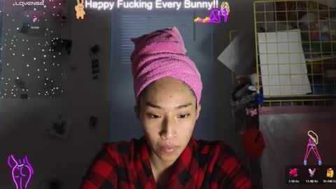 Snapshot of bunnycheekz chatting on January 6, 2025, 10:05 pm Tokki  bunny  online show from January 6, 2025, 10:05 pm