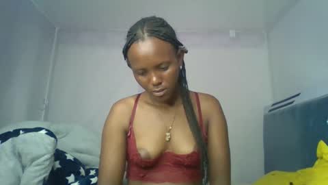 Snapshot of bunnydiva_ chatting on May 17, 2026, 12:08 am bunnydiva_ online show from May 17, 2026, 12:08 am