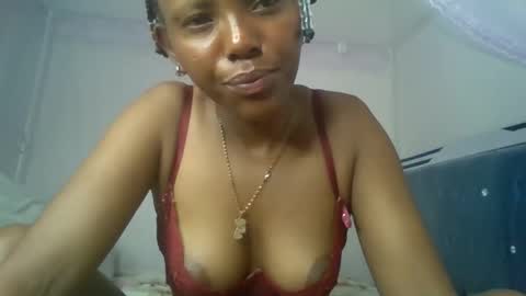 Snapshot of bunnydiva_ chatting on May 22, 2026, 2:08 am bunnydiva_ online show from May 22, 2026, 2:08 am