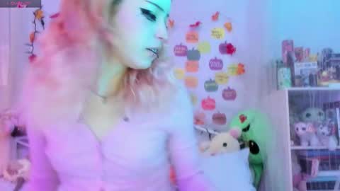 bunnyislewd online show from November 16, 2025, 4:18 am