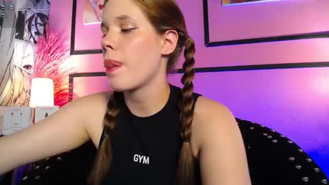 ANASTASIA online show from December 4, 2025, 7:11 pm