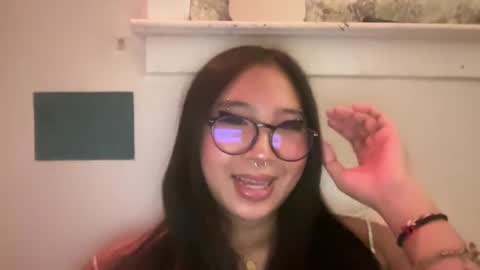 Snapshot of bunnysworld999 chatting on February 13, 2025, 12:13 am lulu online show from February 13, 2025, 12:13 am