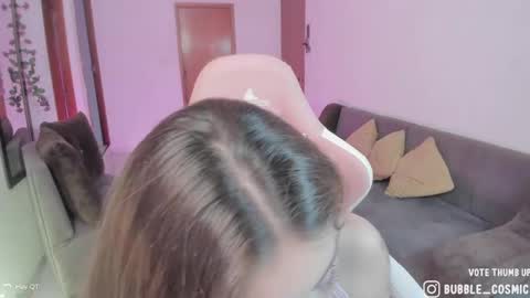 Snapshot of burbuja_cosmic chatting on March 6, 2025, 1:05 am Im Val Welcome to my room My instagram Bubble cosmic online show from March 6, 2025, 1:05 am