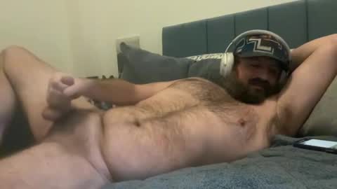 Snapshot of burlypup chatting on March 12, 2025, 3:35 am burlypup burlypup929 online show from March 12, 2025, 3:35 am