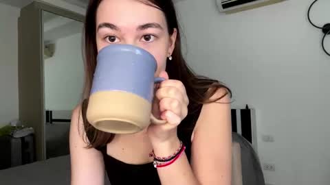 Nica online show from February 27, 2026, 5:51 am