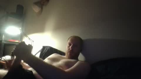 Snapshot of bushmate92 chatting on December 8, 2024, 1:36 pm bushmate92 online show from December 8, 2024, 1:36 pm