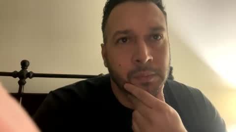 Snapshot of businesspleasure chatting on February 11, 2025, 4:01 am businesspleasure online show from February 11, 2025, 4:01 am