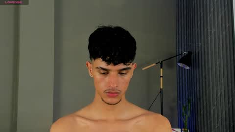 Buster independent model online show from January 17, 2025, 4:28 am