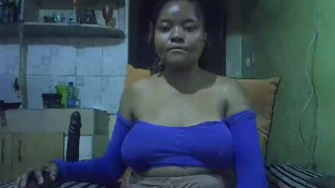 busty kenzi online show from April 9, 2026, 7:41 pm