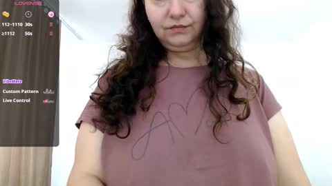 Emma online show from November 22, 2025, 9:41 am