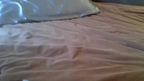 Snapshot of buttsandblunts chatting on January 3, 2025, 5:20 pm ButtsandBlunts online show from January 3, 2025, 5:20 pm