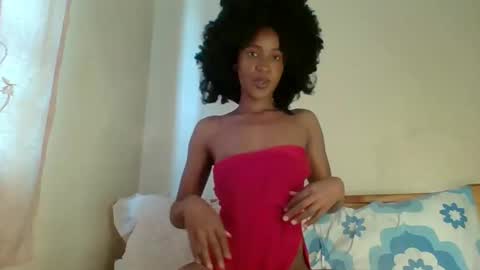 Snapshot of buttter_cup chatting on October 13, 2025, 6:13 am Claudia online show from October 13, 2025, 6:13 am