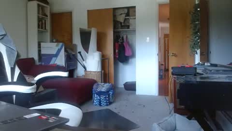 bwall1425 online show from May 21, 2026, 7:32 pm