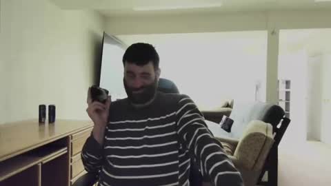 c2cmee online show from December 7, 2024, 8:44 am