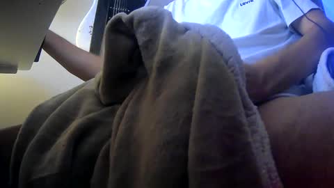 Snapshot of cachicho81 chatting on May 27, 2026, 1:35 am cachicho81 online show from May 27, 2026, 1:35 am