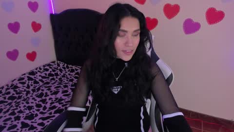 Snapshot of caelisse_cb chatting on February 18, 2026, 4:58 pm caelisse_cb online show from February 18, 2026, 4:58 pm