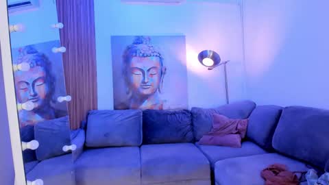 Snapshot of cailing chatting on February 11, 2026, 11:04 am I am Katherine online show from February 11, 2026, 11:04 am