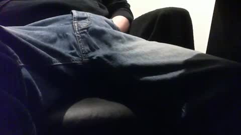 Snapshot of calal629549 chatting on February 18, 2025, 10:03 pm TheFabledJay online show from February 18, 2025, 10:03 pm