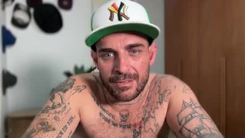 CaliforniaBrazilian online show from April 7, 2026, 11:48 pm