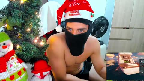 calihotcaliente27 online show from December 31, 2024, 1:30 pm