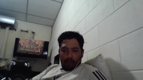 Snapshot of calipso1222 chatting on February 2, 2025, 2:06 am calipso1222 online show from February 2, 2025, 2:06 am