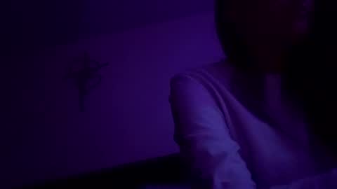 calishop1 online show from January 26, 2025, 3:27 am