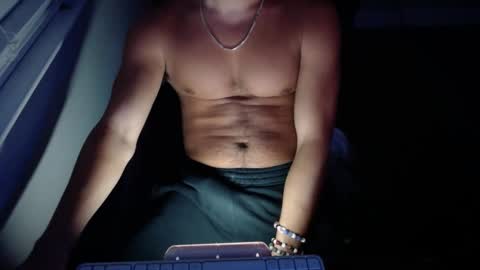 Snapshot of caliwine1306 chatting on November 9, 2025, 3:38 am caliwine1306 online show from November 9, 2025, 3:38 am