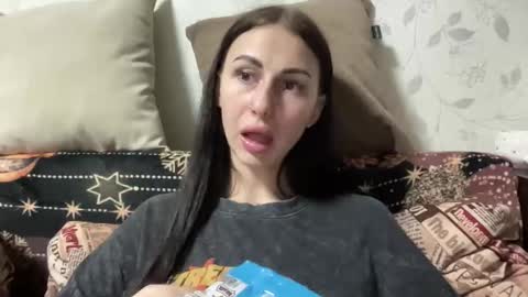 Anna online show from February 20, 2026, 7:58 pm