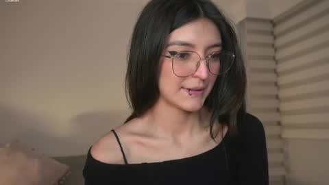   online show from April 18, 2026, 2:37 am