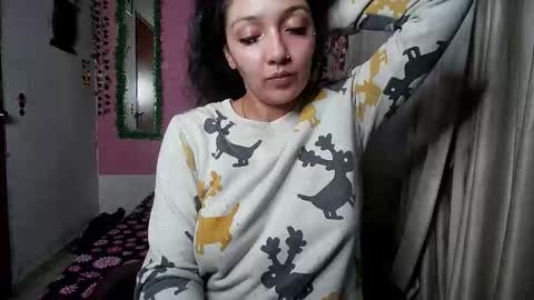 paula online show from December 22, 2025, 1:46 am