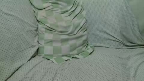 Snapshot of callme_pogs chatting on February 25, 2026, 7:18 am callme_pogs online show from February 25, 2026, 7:18 am