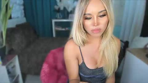 Snapshot of callmebythename_daisy chatting on June 11, 2026, 3:54 pm A STINGY MAN IS A SIGN OF UNWELLINGNESS. online show from June 11, 2026, 3:54 pm