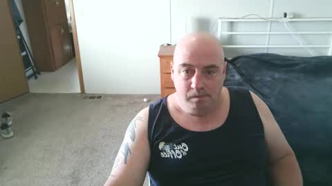 Snapshot of calvin420420 chatting on April 20, 2026, 8:21 pm longjohn74 online show from April 20, 2026, 8:21 pm
